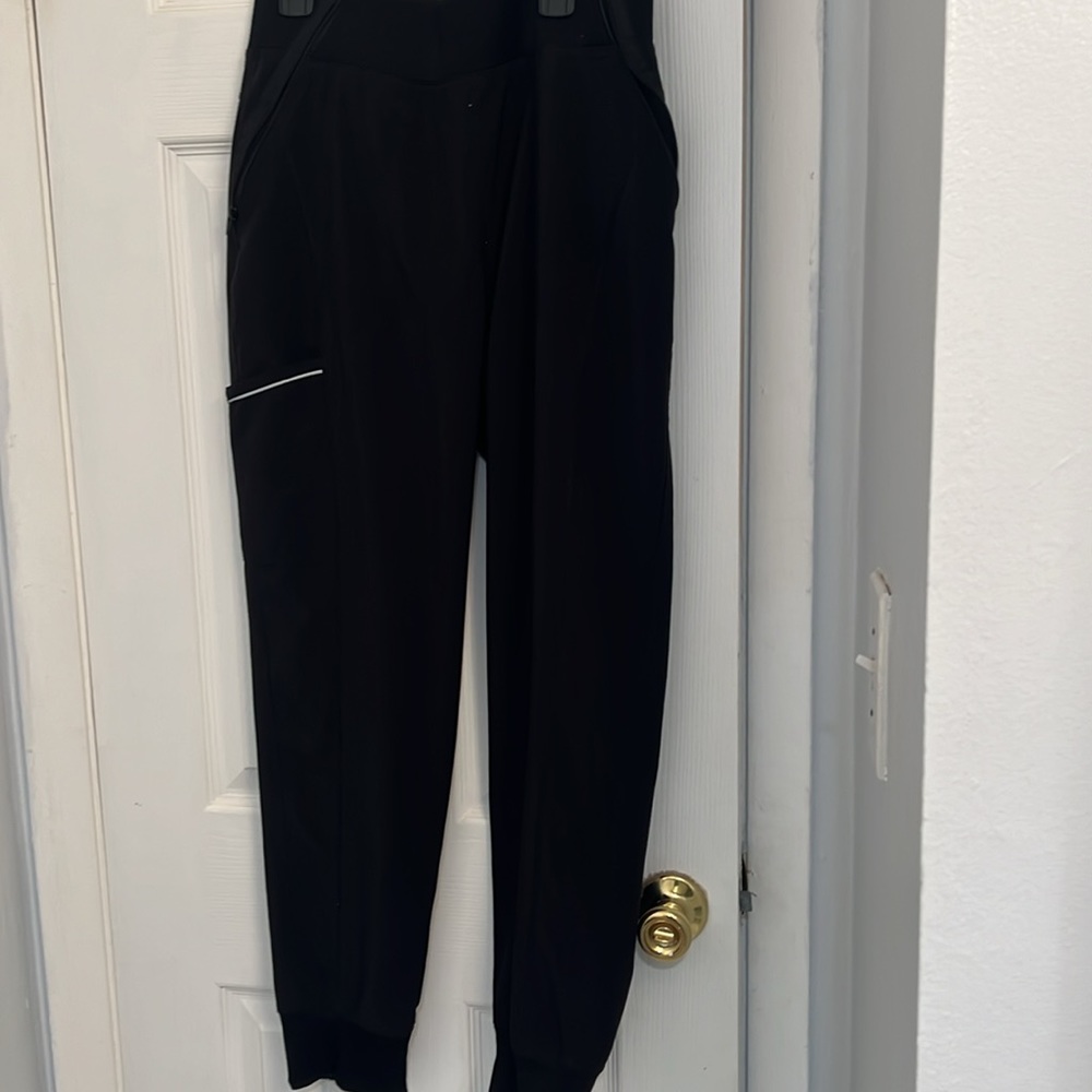 Ladies scrub set Size M - Picture 5 of 8